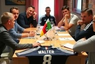 饭局上听来的内幕：沃尔特马德替补中锋顺位确定