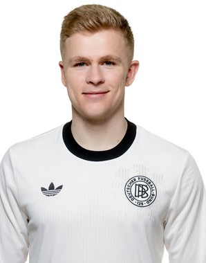 乔纳森·伯卡特