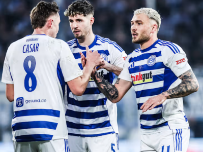 德甲第 14 轮收官：拜仁客场 3-0 大胜勒沃库森稳固榜首 狼堡 3-1 力克汉堡紧追不舍