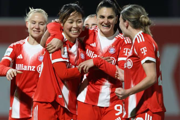 德甲女足收官大捷！拜仁 3-0 客胜勒沃库森豪取 13 连胜，40 分领跑优势达 6 分 - 德国足球协会官方资讯