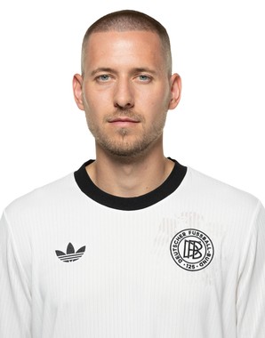 瓦尔德马尔·安东