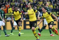 德甲巅峰对决！多特蒙德主场迎战黑马斯图加特，狭路相逢勇者胜