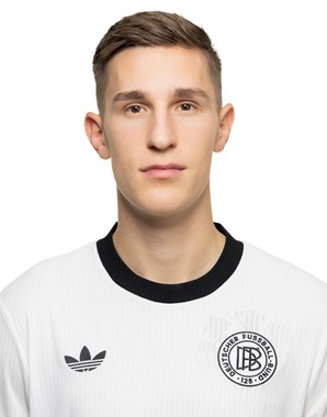 尼科·施洛特贝克