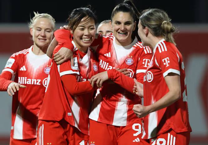 德甲女足收官大捷!拜仁 3-0 客胜勒沃库森豪取 13 连胜,40 分领跑优势达 6 分 德甲女足收官大捷!拜仁 3-0 客胜勒沃库森豪取 13 连胜,40 分领跑优势达 6 分